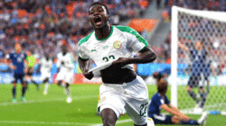 مدافع راست سنگال در لیست خرید بارسلونا