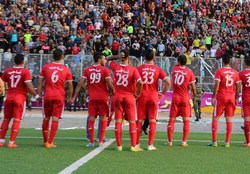 ذوب‌آهن به دنبال قاتل بروسلی