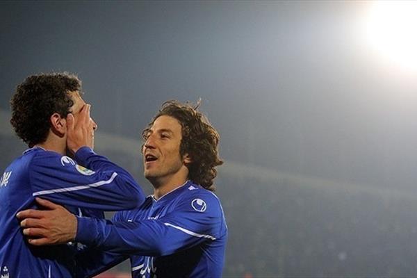 هرکس از استقلال طلب دارد، می‌گویند برمی‌گردد!