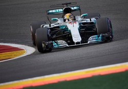 زور فراری ها به مرسدس نرسید