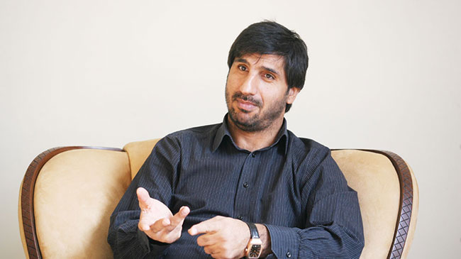 مقصر شماره یک مشکلات استقلال وزیر ورزش است