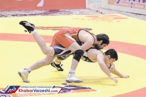 چه خبر از حمایت و تقویت روحیه کشتی‌گیران؟!