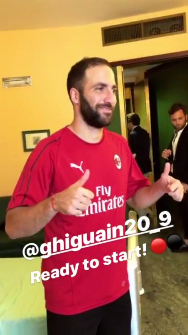 عکس| ستاره یوونتوس با پیراهن میلان