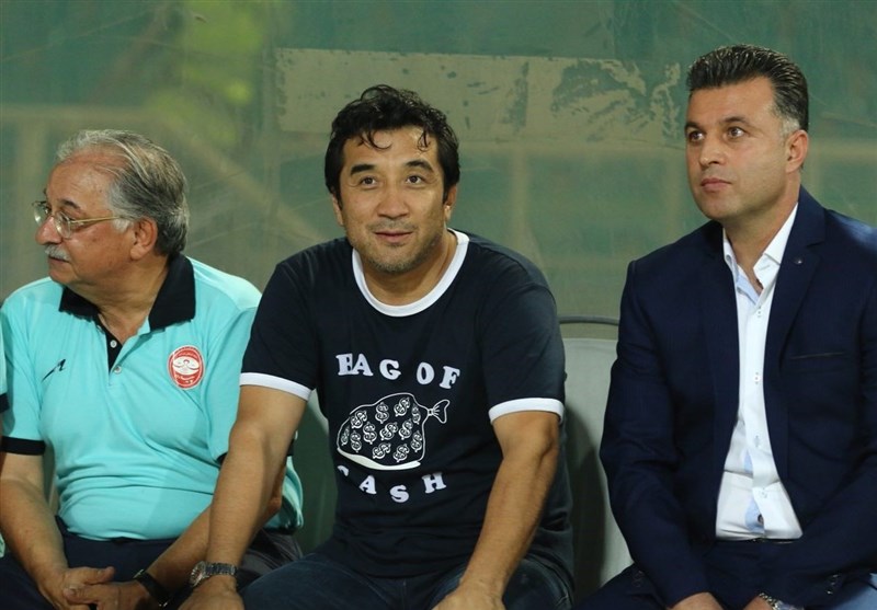 عزیزی: فحاشی در این فوتبال غیر عادی نیست