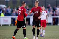 مهاجم سابق لیدز در راه تراکتور