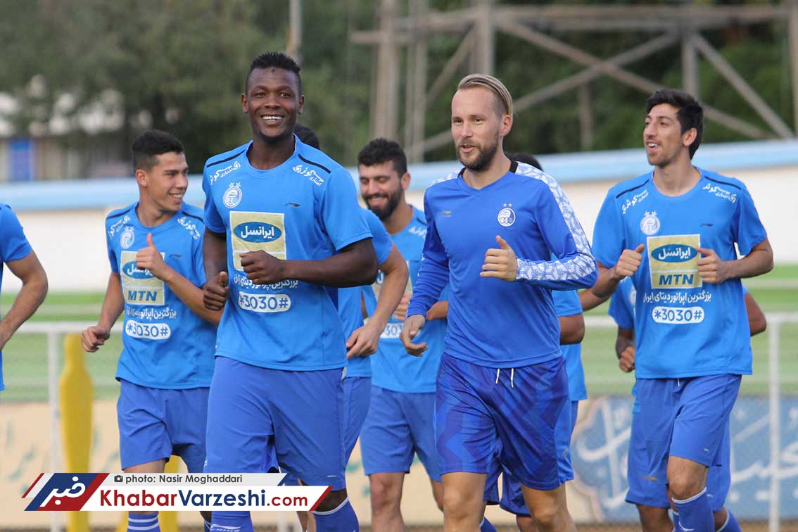 عکس| راه حل جالب نویمایر برای تتوی منشوری‌اش