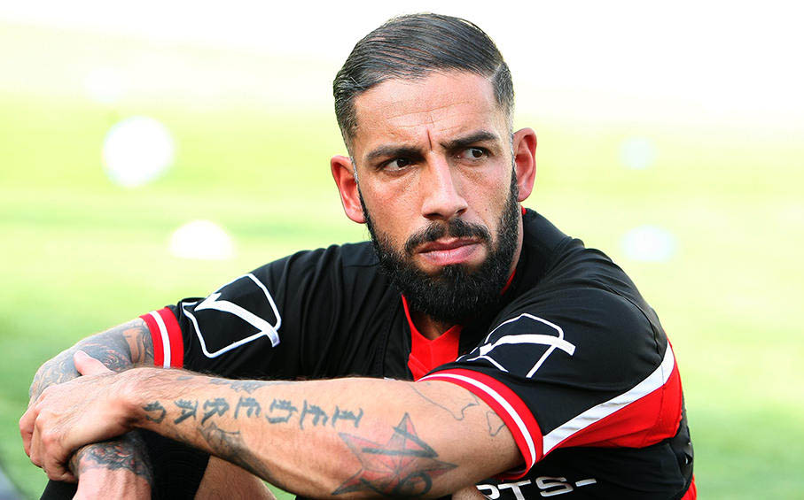 خالکوبی دژاگه مشکل دارد یا فوتبال ما؟