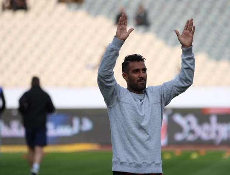 عکس| کنایه میداودی به گزارشگر بازی پرسپولیس