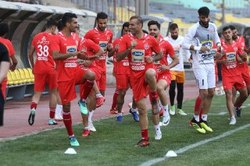 بازی پرسپولیس با الدحیل شب تاسوعا برگزار نمی شود