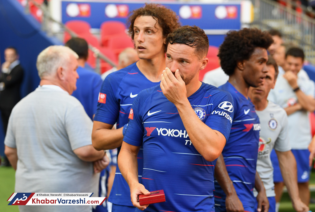 مربی چلسی مجوز جدایی هافبک تیمش را صادر کرد