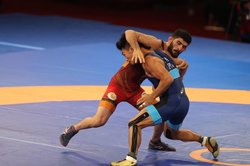 مردانی به نخستین مدال کشتی فرنگی رسید