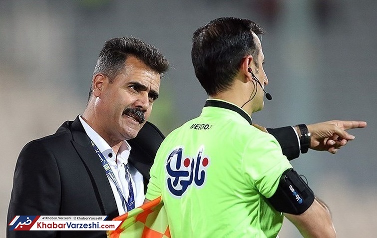 پورموسوی: استقلال ما را مجبور به عقب‌نشینی کرد