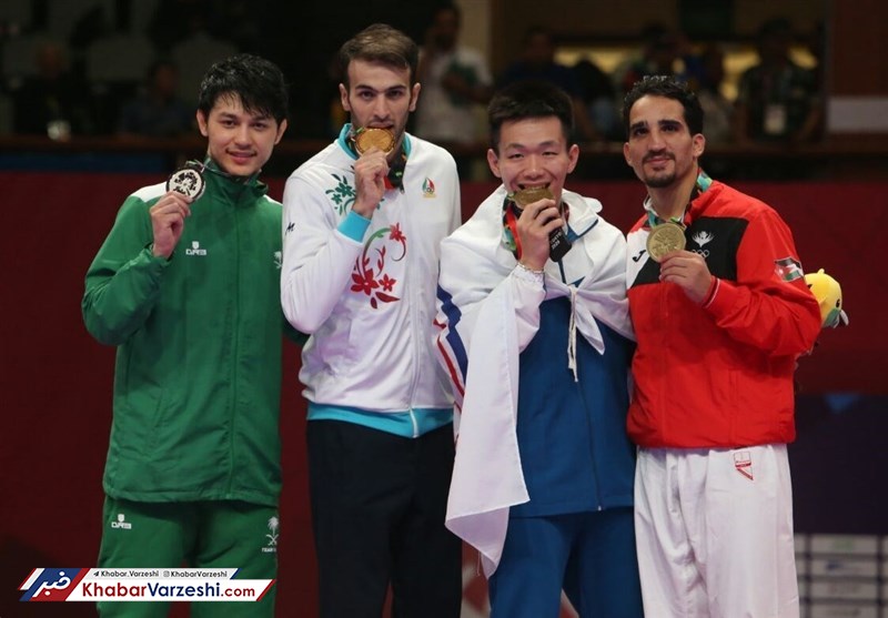 نشان طلای کاراته روی سینه عسگری