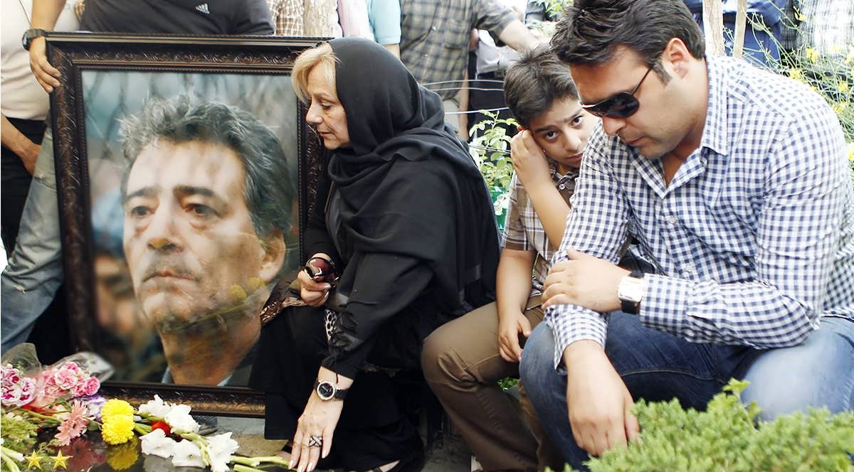 خبرورزشی‌گردی| حجازی، ۹ ماه قبل از فوت: آماده رفتن هستم/ دیگر از زندگی متنفر شده‌ام/ ریزش موهایم آن‌قدر عذاب‌آور بود که از ته زدم!