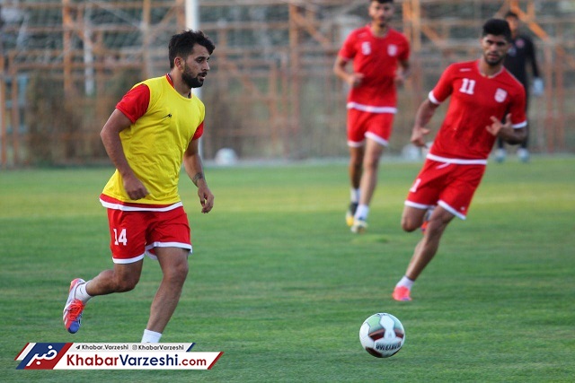 مهاجم تراکتور تبریز را ترک کرد