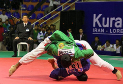 تیزتک هفدهمین برنز را به ثبت رساند