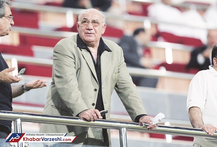 اخاذی مهاجرانی قلابی از پرسپولیسی‌ها