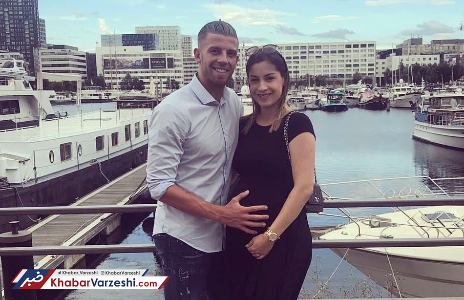 عکس| یک تاتنهامی صاحب فرزند شد