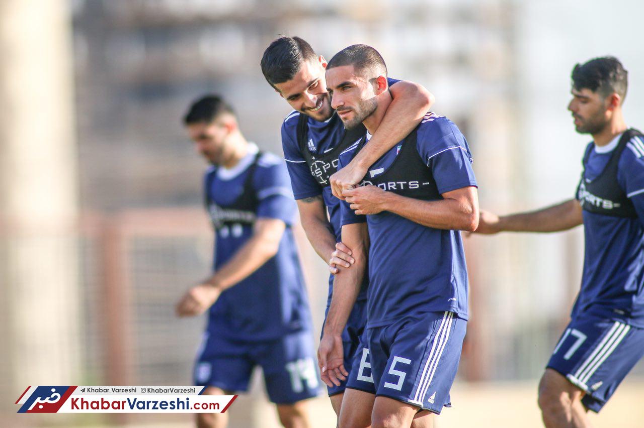 بازیکنان تیم ملی: جو اردو خیلی عالی است