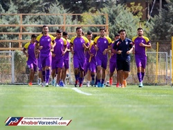 توشاک نبود، تراکتور تمرین کرد