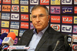 برای شلوغ کاری های مربیان متاسفم!