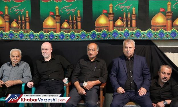 عکس روز| سلطان و مدیر استقلالی در حسینیه جماران