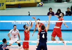 ورود همزمان والیبالیست‌های ایران و آمریکا به هتل