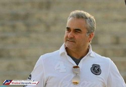 مالک نساجی: من که استخراج نفت ندارم!