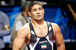 دربی به داد قهرمان جهان رسید!