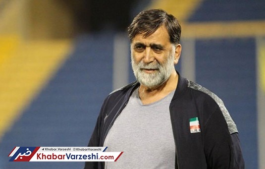 من با مالکیت شخصی تراکتور مخالفم