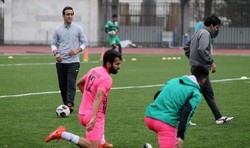 هدف علی کریمی از انتخاب حریفان ضعیف