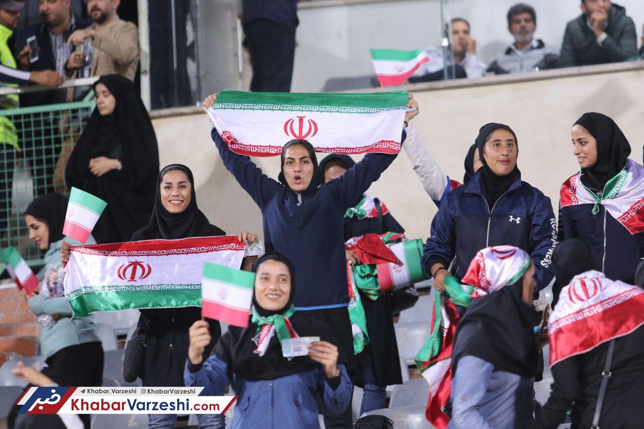 پرسپولیس با این همه تغییر کار سختی در اصفهان دارد/ تیم های تارتار همواره جلوی پرسپولیس خوب بازی می کنند/ کم کاری خودتان را گردن بانوان نیندازید