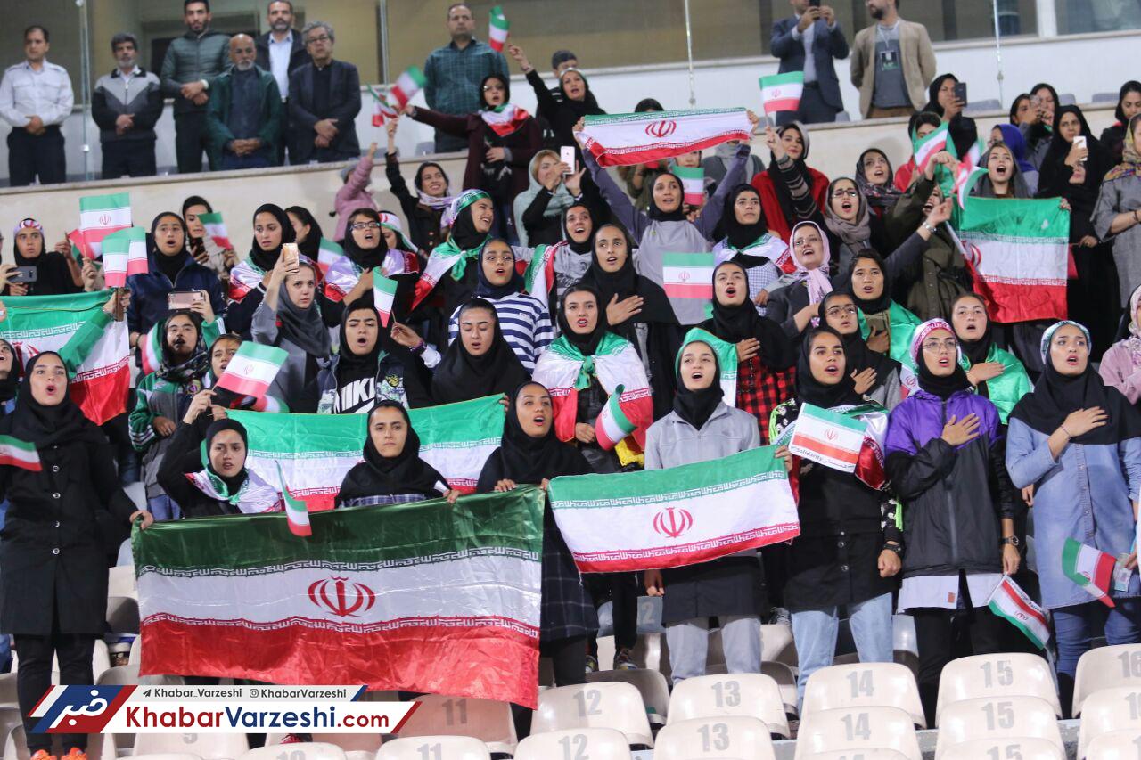 دادستان کل کشور: حضور زنان در ورزشگاه توجیه شرعی ندارد