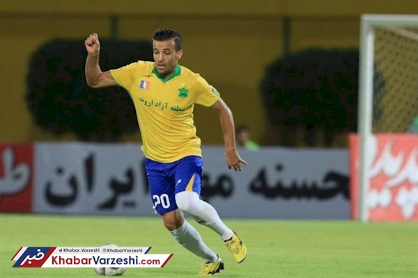 تراکتورسازی هم در تبریز و هم آبادان قوی است