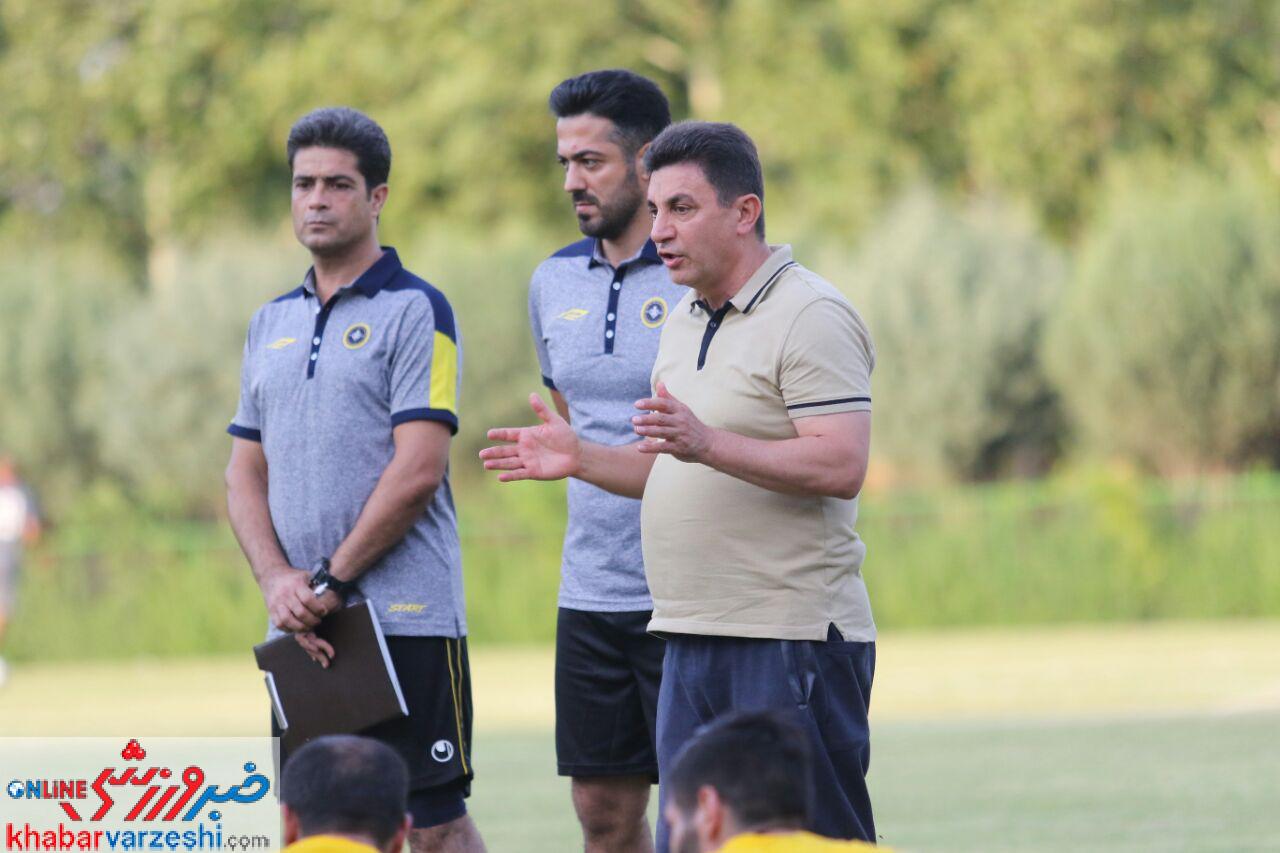 قلعه‌نویی: وقتی به من اهانت می‌کردند، پروین کجا بود؟