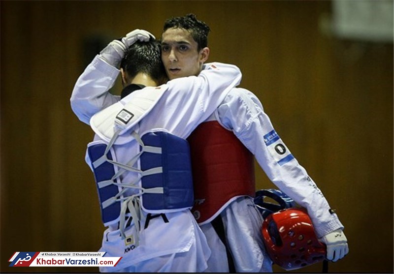 مدال طلای گرندپری منچستر بر گردن هادی‌پور