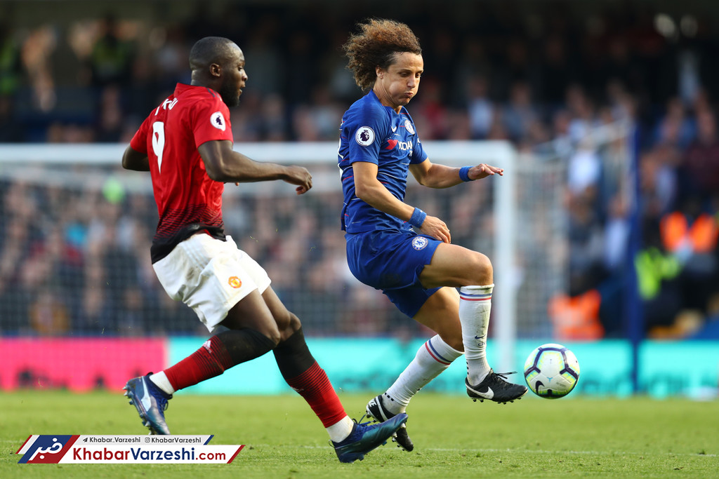 مدافع آبی‌پوش، ناراضی از اتوبوس مورینیو