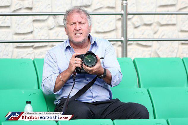 عکس| اسطوره حریف پرسپولیس در فینال عکاس شد