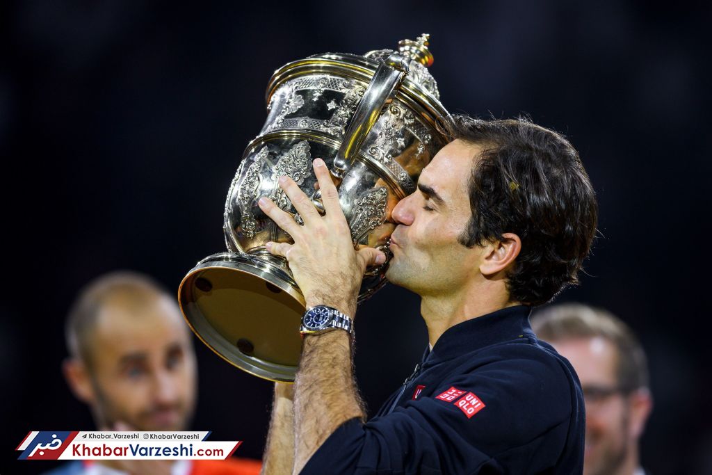 فدرر در خانه قهرمان شد