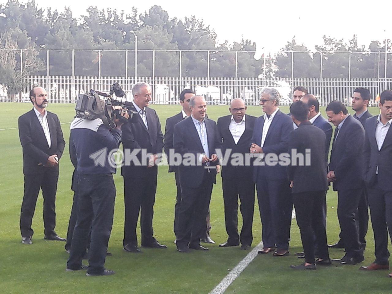 بازدید شیخ سلمان از مجموعه پِک