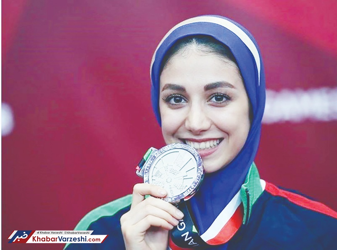 سلحشوری‌: با رئیس‌جمهور اندونزی دست ندادم ناراحت شد!