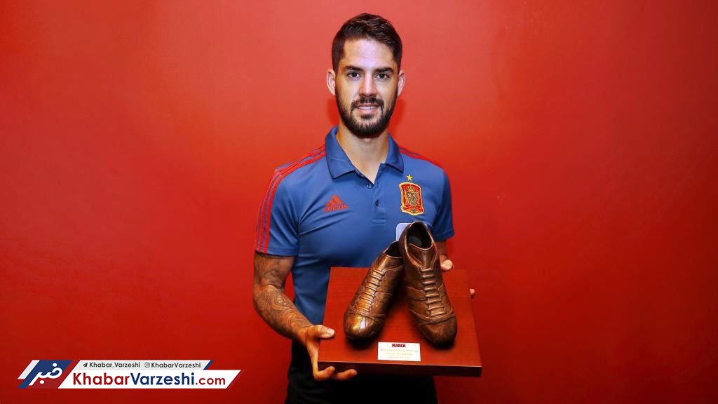 عکس| ستاره رئال بازیکن سال تیم ملی اسپانیا