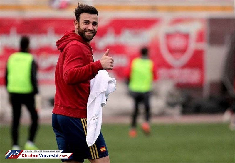 مهاجم پیشین پرسپولیس شاگرد کاظمی می‌شود؟