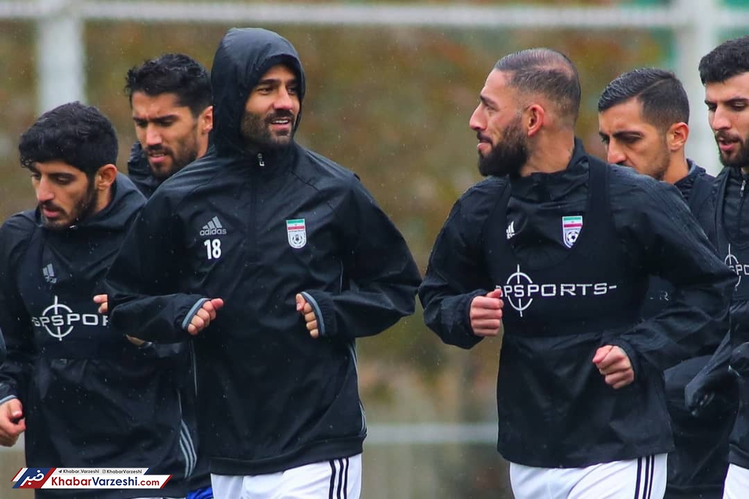 شجاعی: برای تیم ملی ارزش قائل نیستند