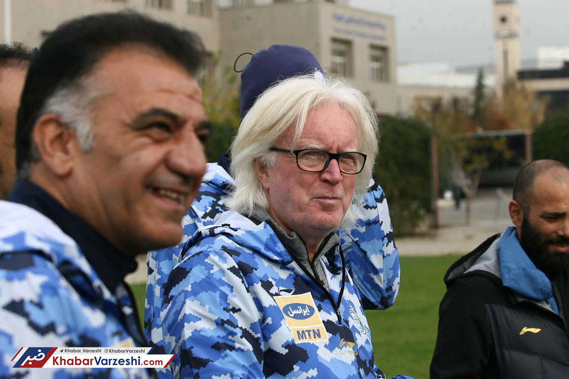 شفر: از گروه استقلال هیجان زده‌ام!