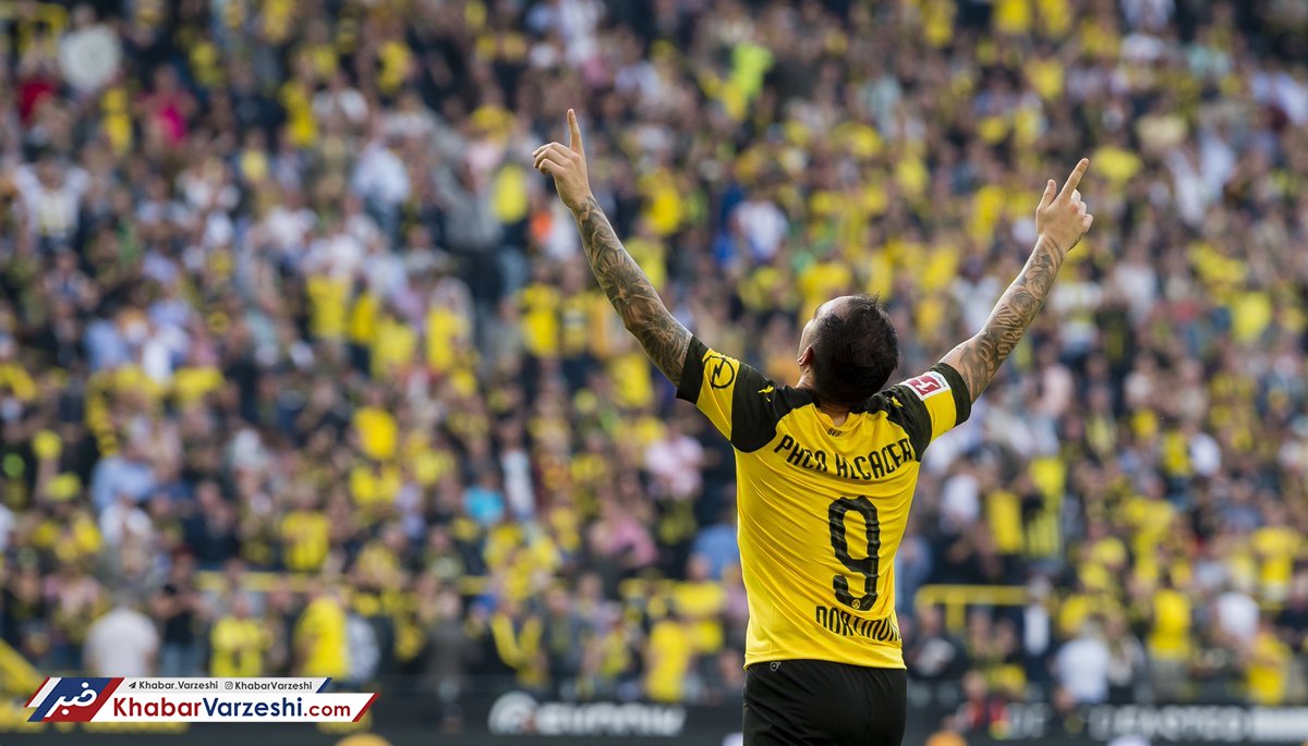 خرید قطعی مهاجم بارسا توسط دورتموند