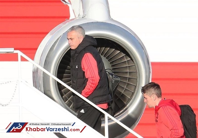 تصاویر| اتفاق عجیب برای شاگردان مورینیو در فرودگاه منچستر