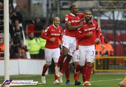 پیروزی یاران کریم و تساوی یاران سعید در انگلیس