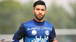 باشگاهی از یک لیگ جعلی به دنبال جذب مهاجم استقلال؟