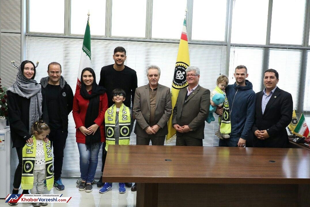 تصاویر| سپاهان به پیشواز کریسمس رفت